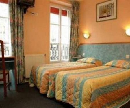פריז Hotel Royal Mansart מראה חיצוני תמונה