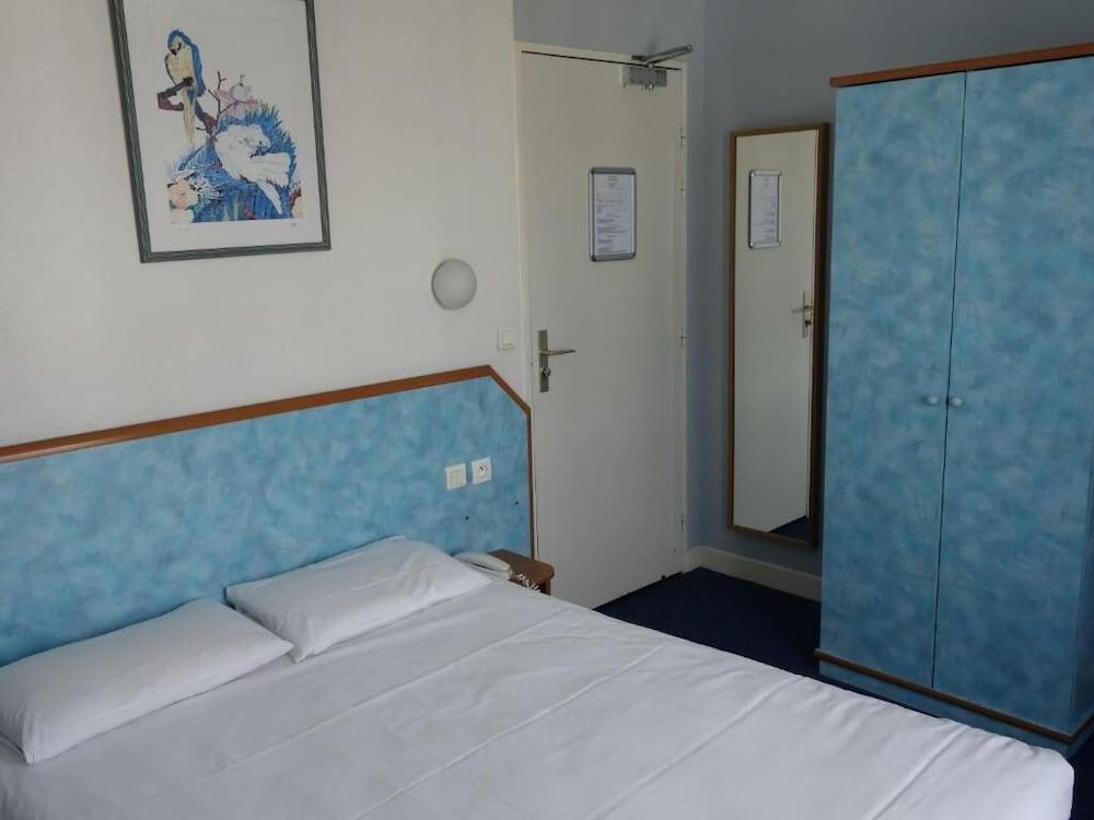 פריז Hotel Royal Mansart מראה חיצוני תמונה