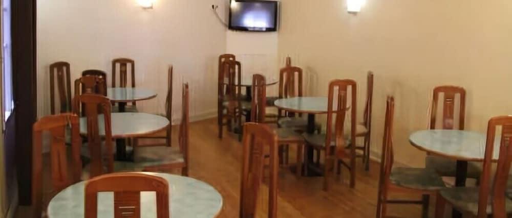 פריז Hotel Royal Mansart מראה חיצוני תמונה